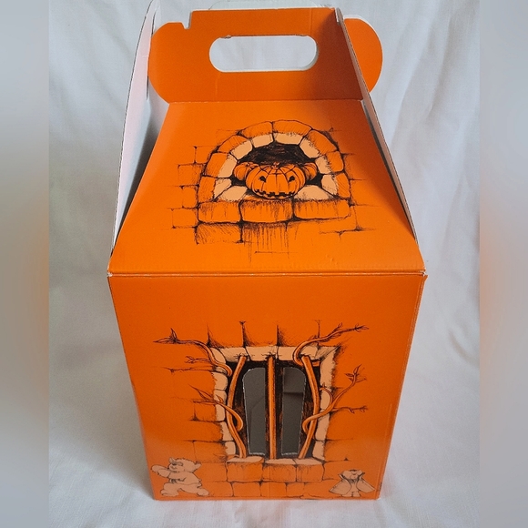 1999 Halloween Build•A•Bear Box with Great Graphics and Details. Great Decor - Picture 14 of 15